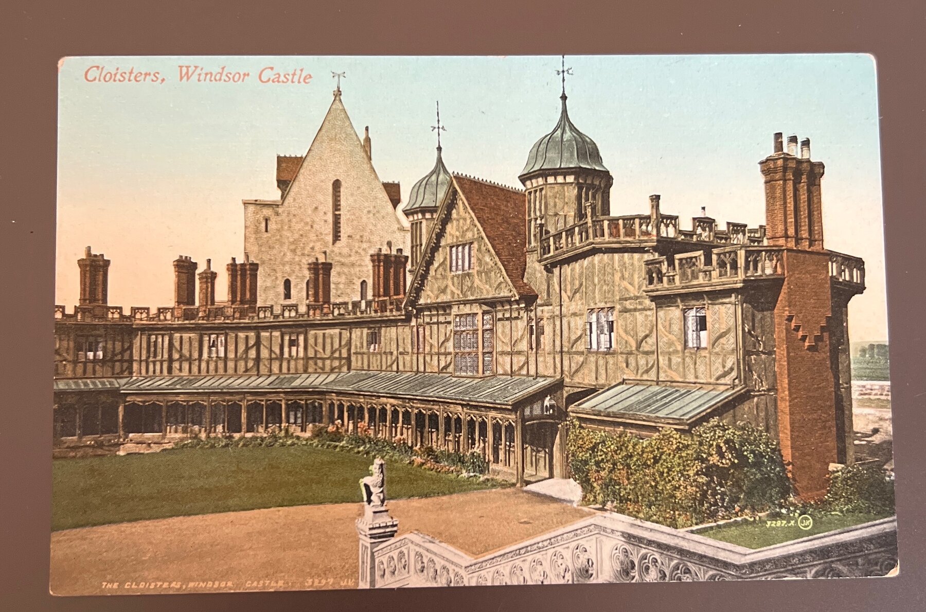 Postcard 1902-1905 Cloisters Windsor Castle Valentine's Series Great Britain