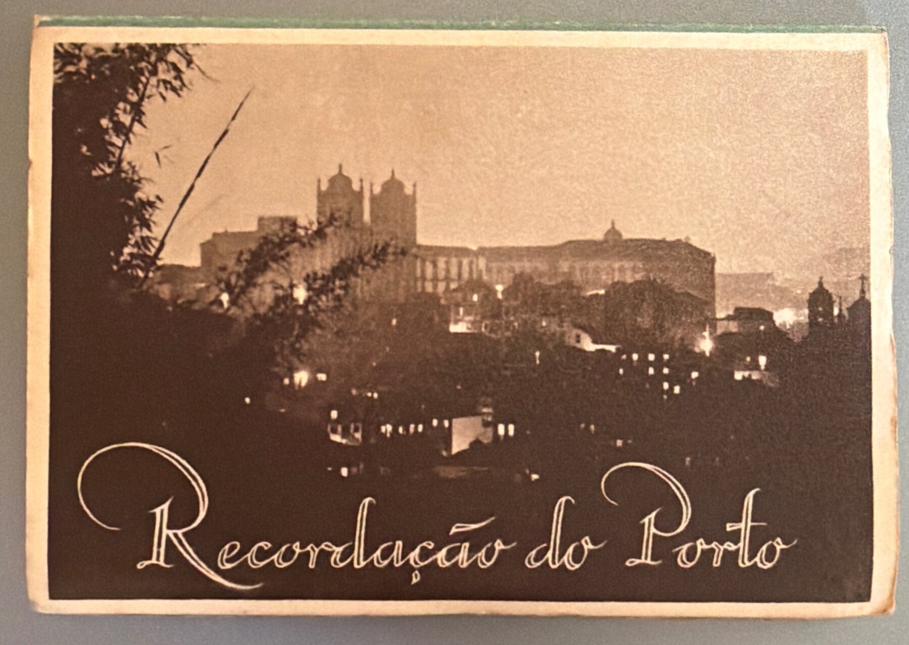Postcard c1945 Porto Portugal Recordação Pull-Out Leporello Souvenir Booklet
