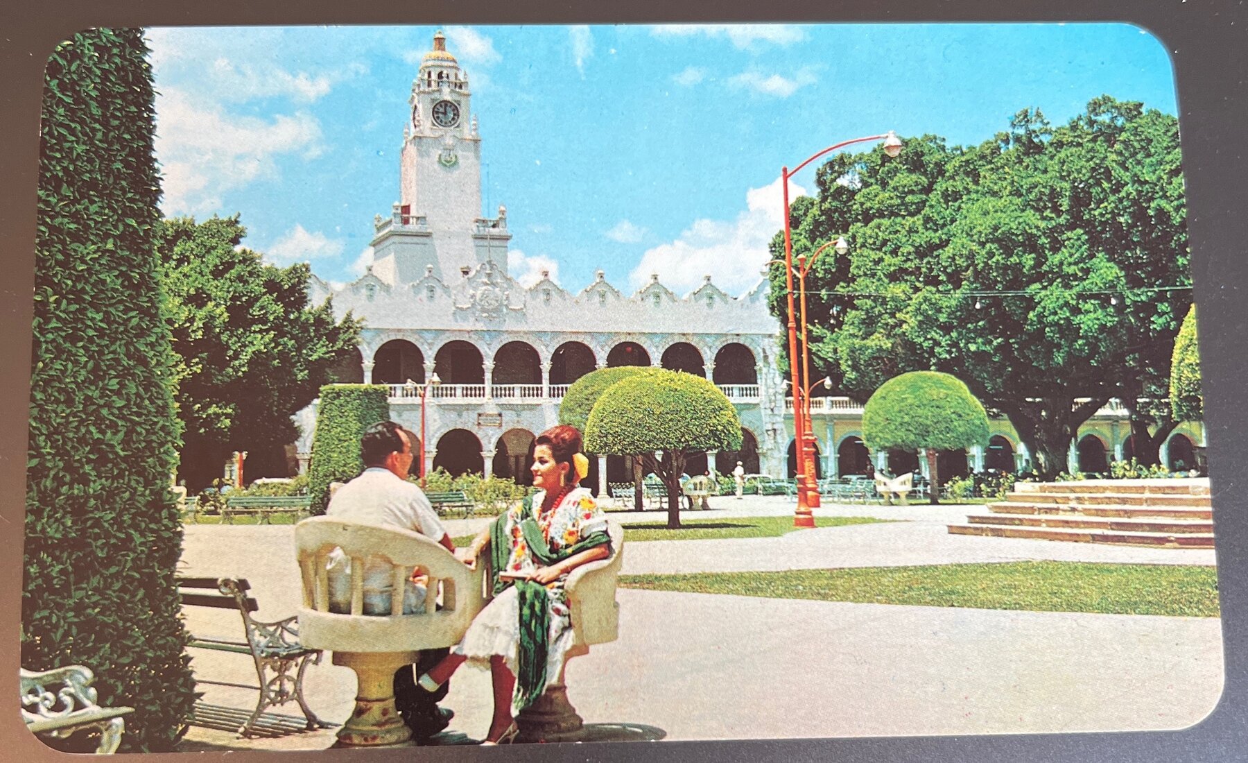 Postcard Chrome City Hall Zocalo Merida Yucatan Mexico Vistacolor Unused