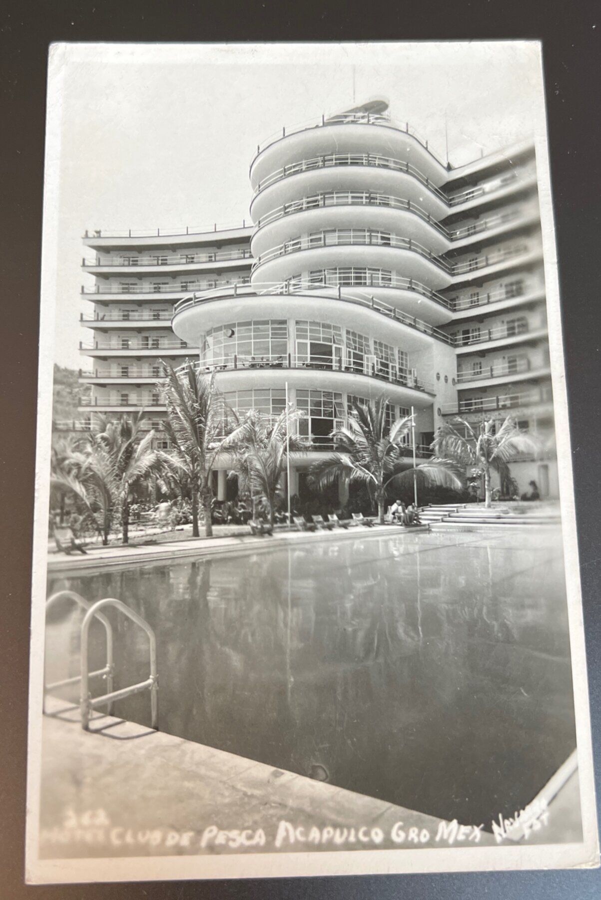 RPPC Postcard 1950s Club de Pesca Acapulco Mexico Hotel Pool Spiral Tower