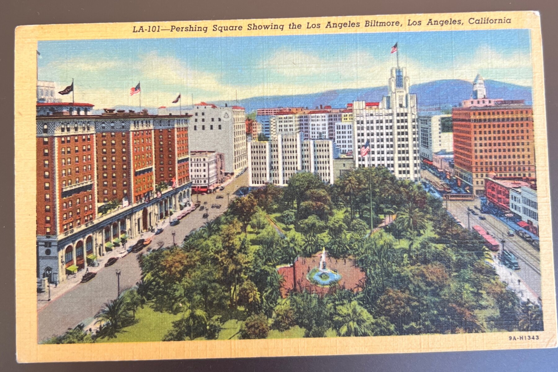 Postcard 1941 Pershing Square LA Biltmore Los Angeles California Linen Used
