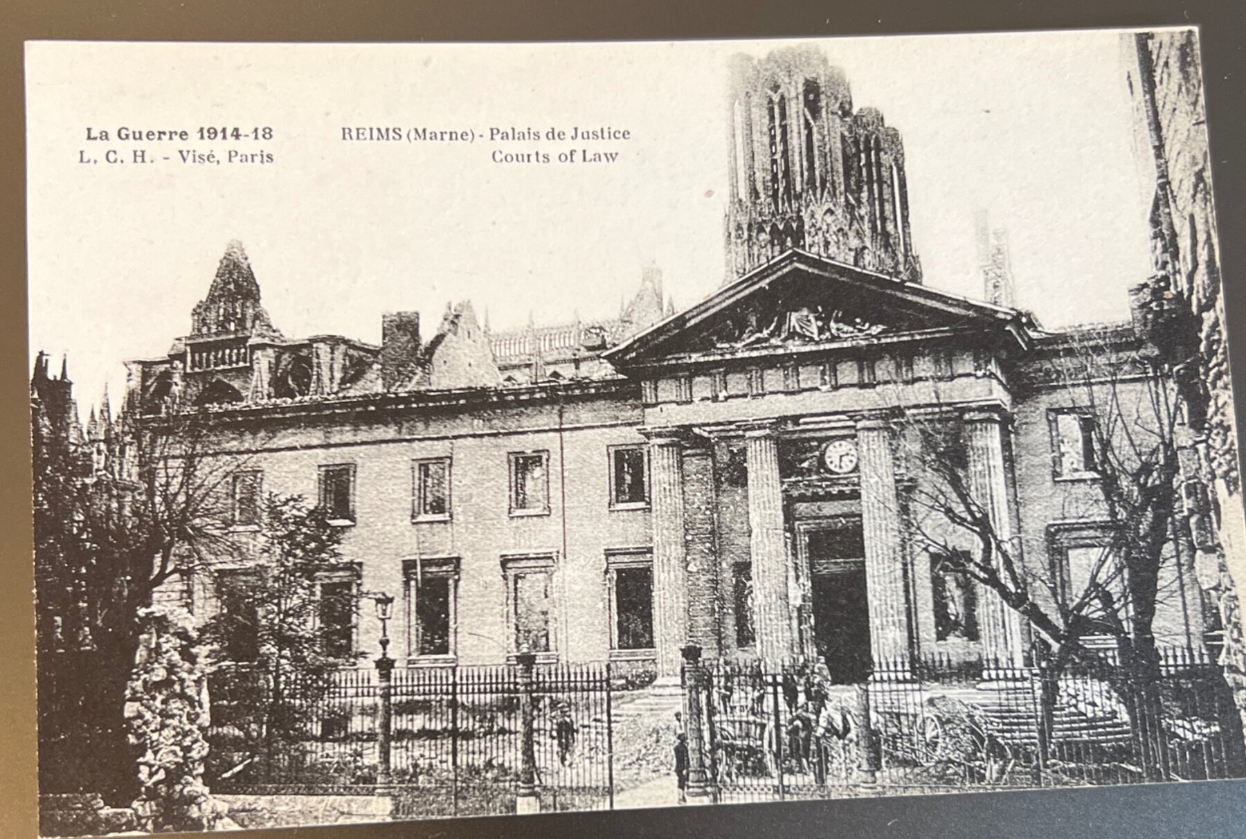 Postcard WWI 1914-18 Reims Palais de Justice War Damage France La Guerre