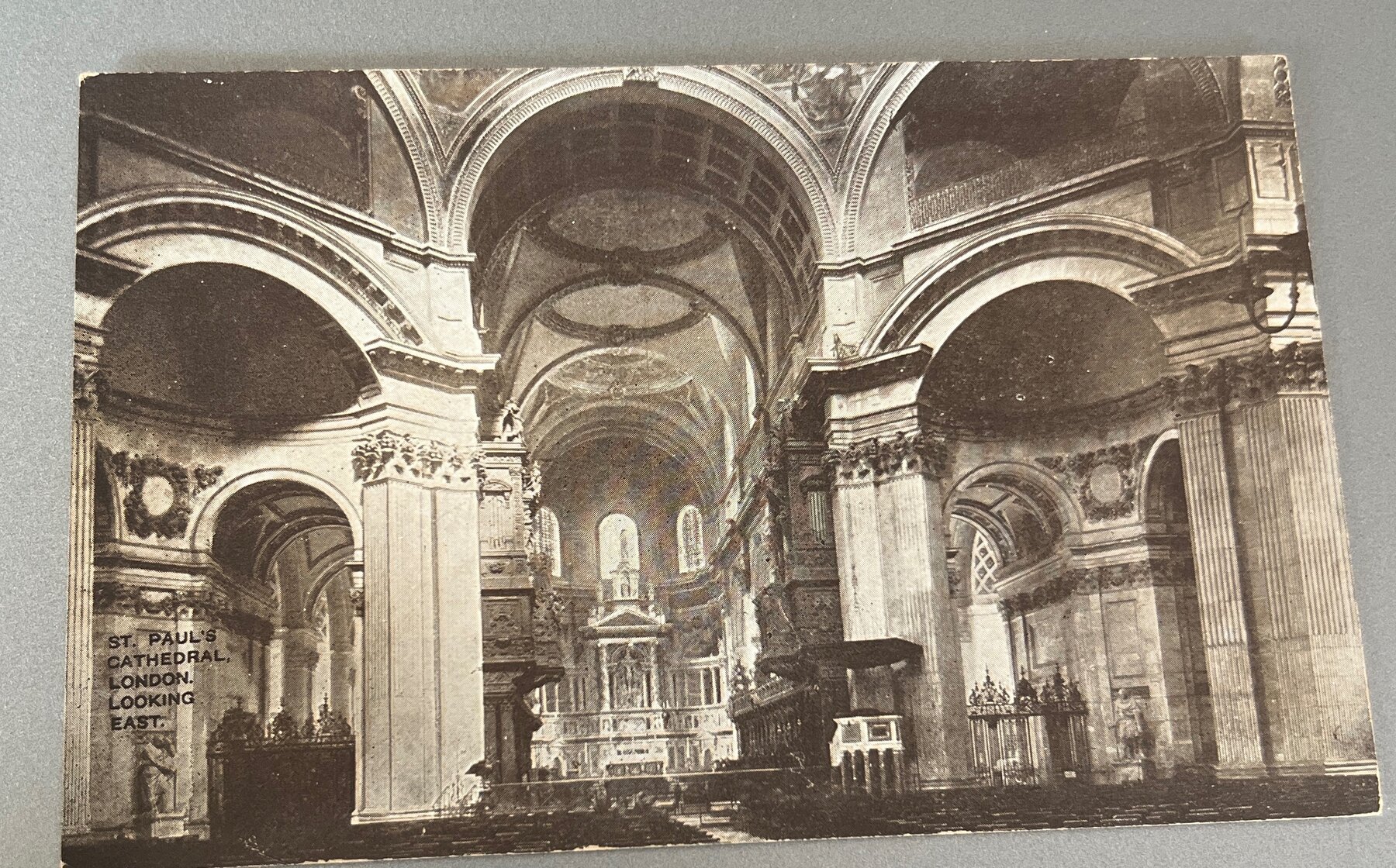 Postcard 1900s St Paul's Cathedral London Interior Looking East British Mfg