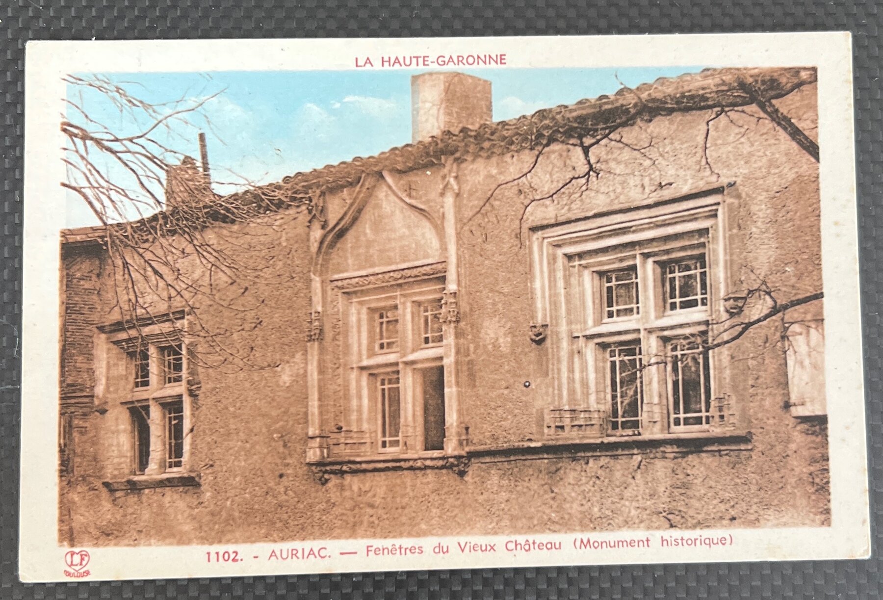 Postcard Auriac Haute-Garonne France Vieux Château Windows Monument 1930s
