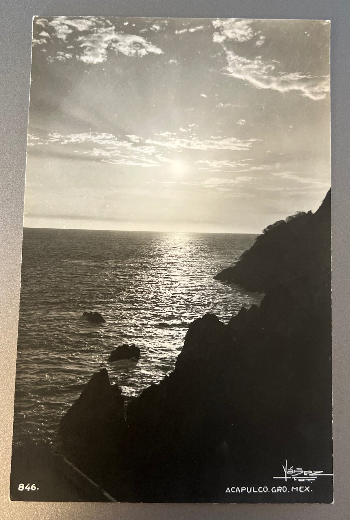 RPPC Postcard 1940s Acapulco Guerrero Mexico Sunset Coastal Cliffs Vazquez